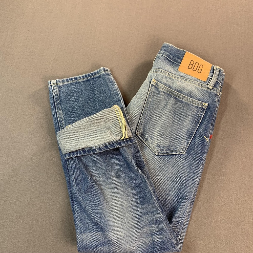 BDG "Vintage Slim Fit" Jeans Mens 29x30 Blue Distressed Straight Denim (30x29)